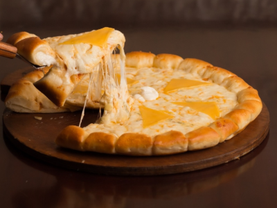 Quattro Formaggi Pizza