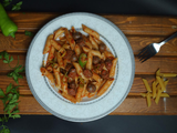 Pasta With Oriental Sausage and Red Sauce
