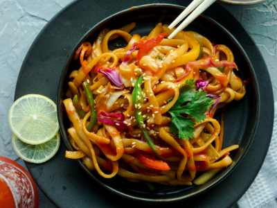 Vegetable Sriracha Noodles - Spicy