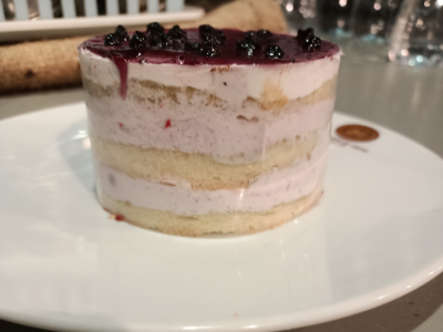 Berry Cake