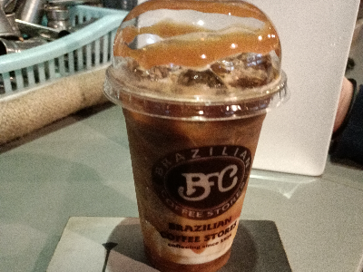 Iced Caramel Macchiato