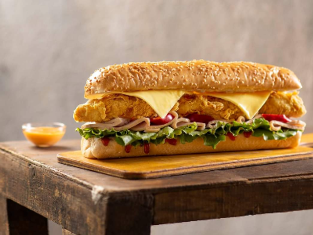 Big Saroukh Chicken Over Doze Sandwich