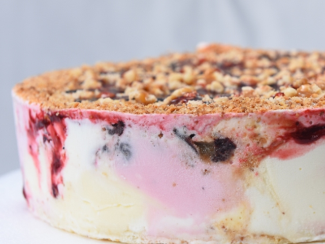 Butter Yogurt Torte