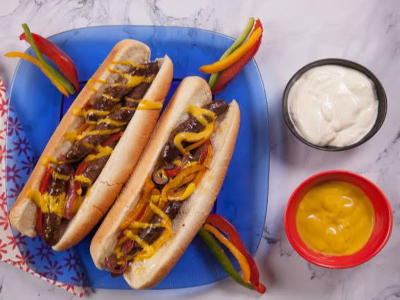 Grilled Oriental Sausage Sandwich