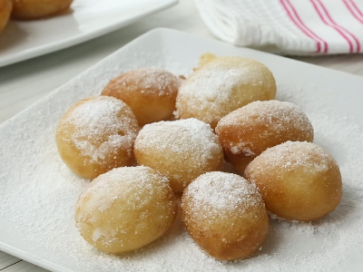 Zalabia With Sugar Platter