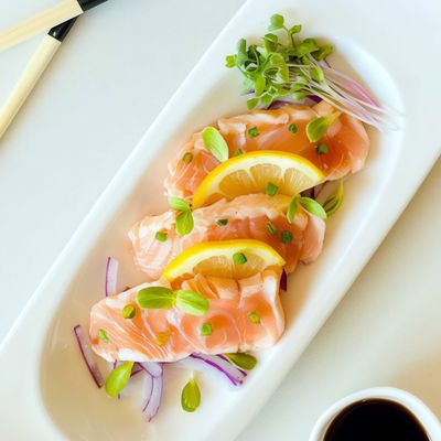 Tataki Salmon Sashimi