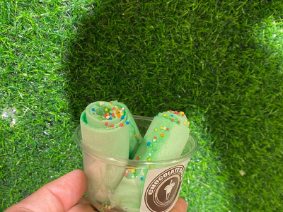 Kiwi Ice Cream Roll