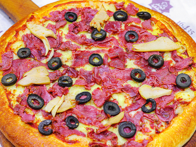 Pastrami Pizza