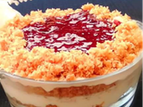 Kunafa With Strawberry Toping Cup