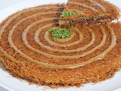 Konafa With Lotus Butter