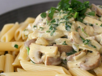 Chicken With White Sauce Pasta