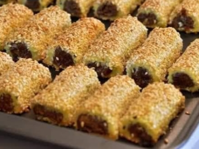 Rusk With Sesame And Ajwa
