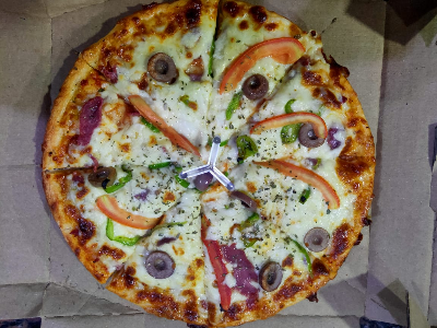 Pastrami Pizza