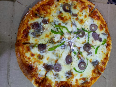 Sausage Pizza