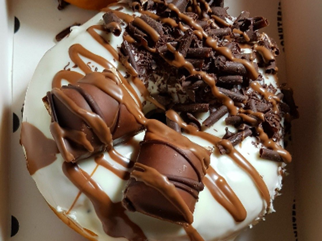 Kinder Chocolate Donuts
