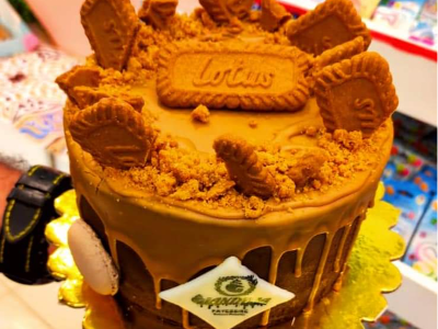 Lotus Cake 19 Cm