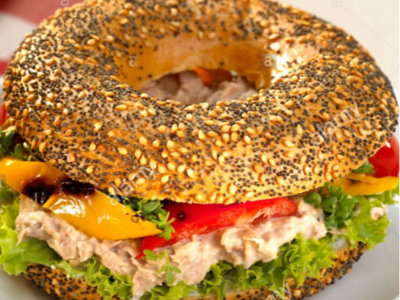 Bagel Tonno Sandwich