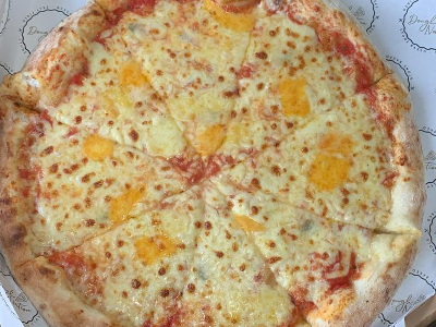 Quatre Formage Pizza