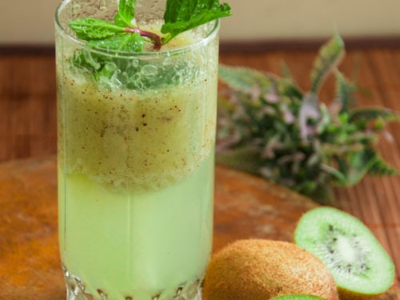 Kiwi With Lemon And Mint Juice