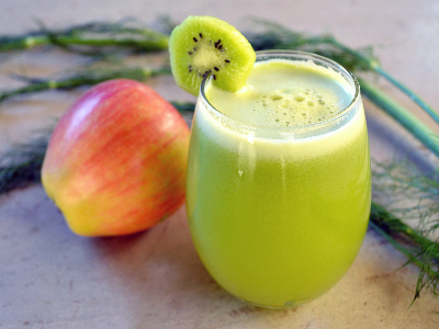 Apple With Kiwi Juice