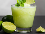 Lemonada With Mint Juice