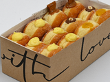 Mix Pastry Dounts Box - 12 Pieces