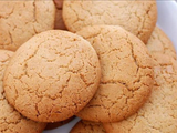 Lux Cinnamon Biscuit