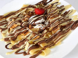 Fettuccine Crepe With Ice Cream And Nutella Chocolate