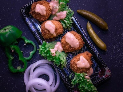 Chicken Balls With Cheese
