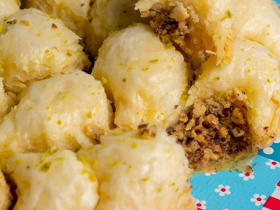 Baklava cake with nuts - kilo