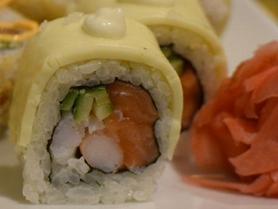 Cheddar Roll 4 Pieces
