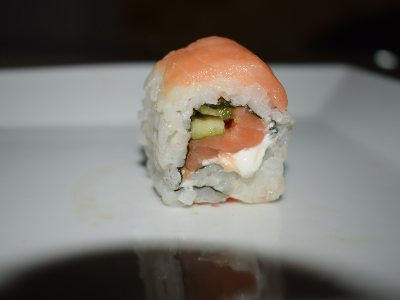 New Philadelphia Roll 4 Pieces