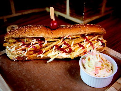French fries sandwich - french bread