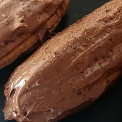 Eclair Box - 8 Pieces