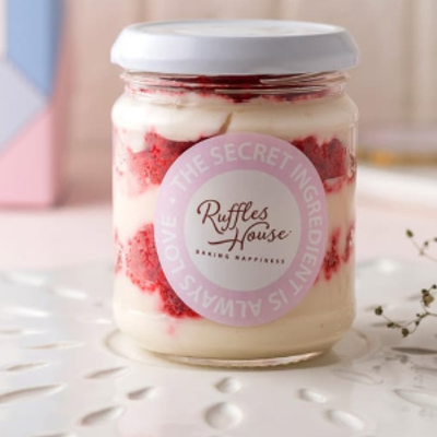 Red Velvet Cheesecake Jar