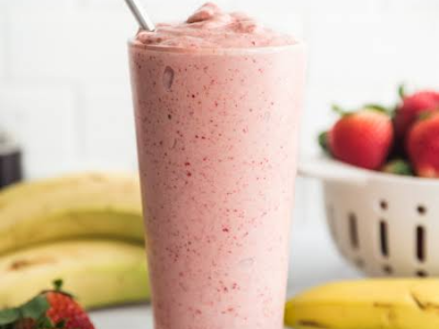 Strawberry With Banana Smoothie
