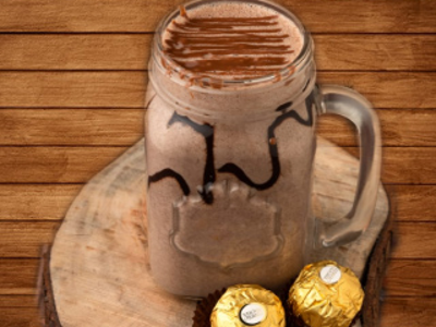 Ferrero Rocher Chocolate Milkshake