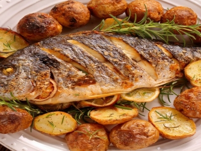 Fried Gilthead Bream Fish Meal