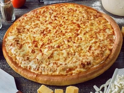 Roumi Cheese Italian Pizza