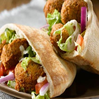 Stuffed Taamia Sandwich