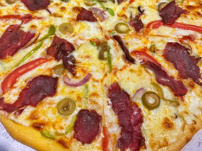 Pastrami Pizza
