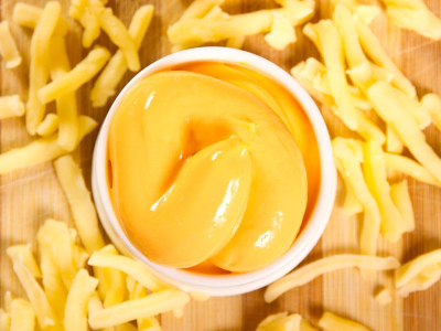 Potato With Cheddar Sauce And Jalapeno