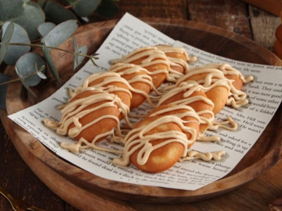 Mini Pancakes With White Chocolate