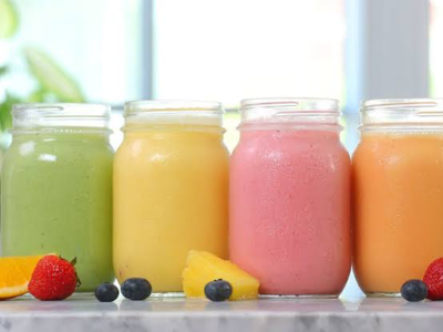 Mix Strawberry And Mango Milkshake
