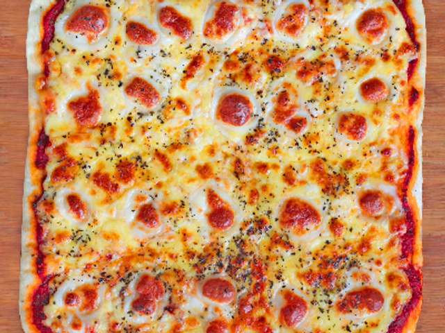 Mozzarella Pizza