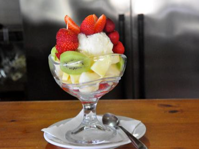 Fruits With Ice Cream