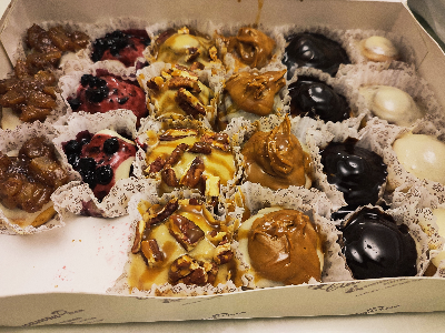 Mix Cinnamon Bites - 12 Pieces