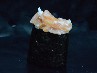 Gunkan Salmon
