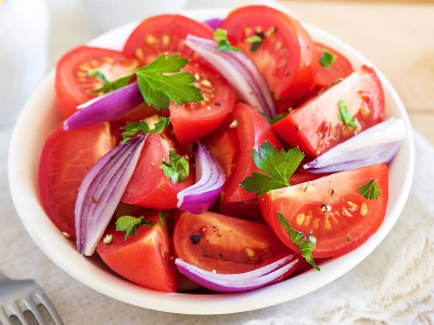 Tomato And Onions Slices