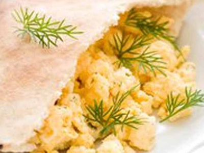 Shami Omelette Beefy Sandwich
